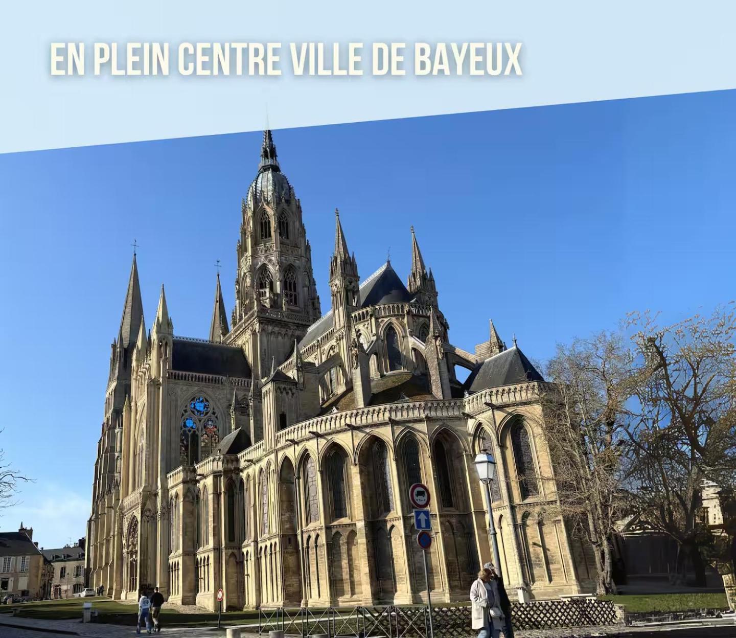 Les Remparts Apt Spacieux 1 Er Etage Renove Joliment Decore Bien Equipe Plein Centre Bayeux Proche Plages Du Debarquement Parking Gratuit A Proximite Luaran gambar